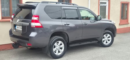 2016 Toyota Land Cruiser - photo 4