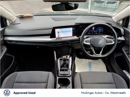 2023 Volkswagen Golf - photo 2