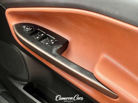 2014 Alfa Romeo Giulietta - photo 32