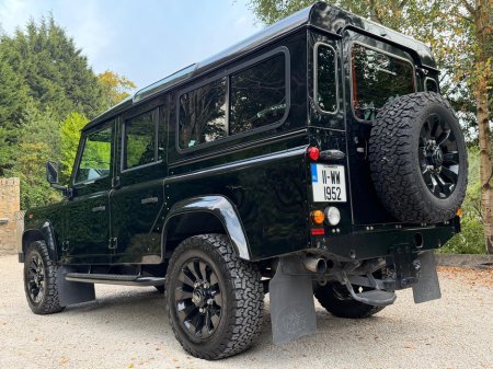 2011 Land Rover Defender - photo 3