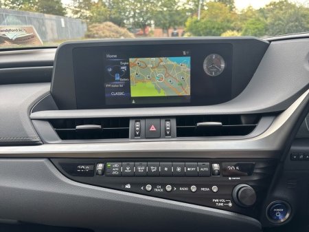 2019 Lexus ES - photo 15