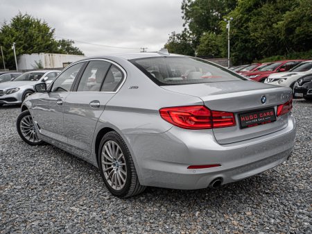 2017 BMW 5-Series - photo 2