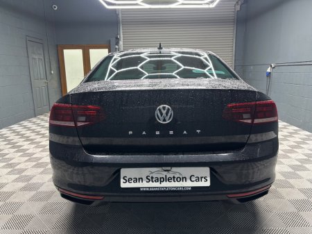 2019 Volkswagen Passat - photo 4