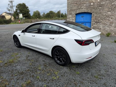 2022 Tesla Model 3 - photo 6