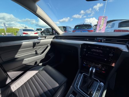 2022 Volkswagen Passat - photo 32