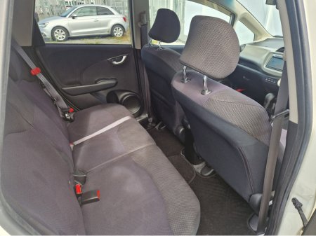 2011 Honda Fit - photo 17
