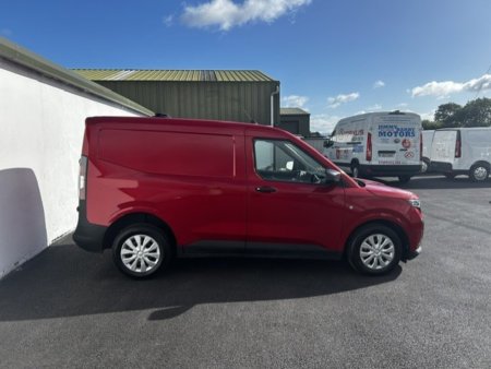 2024 Ford Transit Courier - photo 4