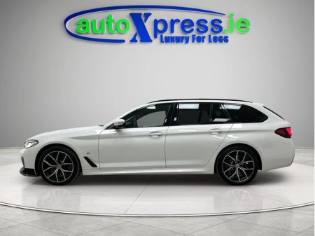 2022 BMW 5-Series - photo 7