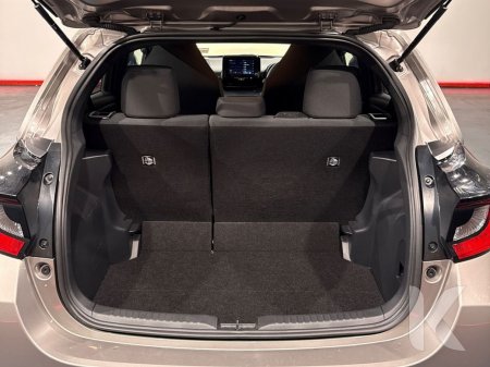 2025 Toyota Yaris - photo 10