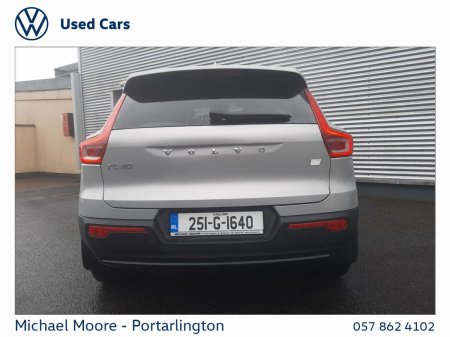 2025 Volvo XC40 - photo 14