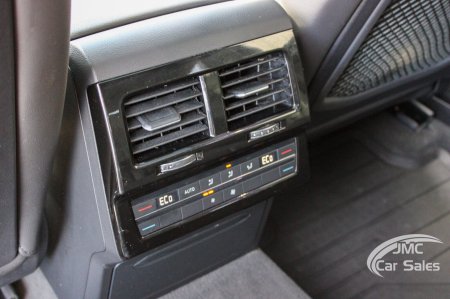 2020 Volkswagen Touareg - photo 37