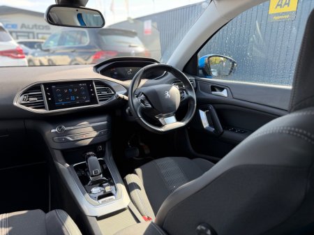 2021 Peugeot 308 - photo 37