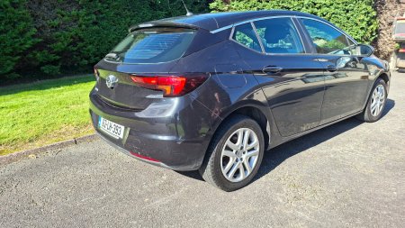 2016 Opel Astra - photo 4