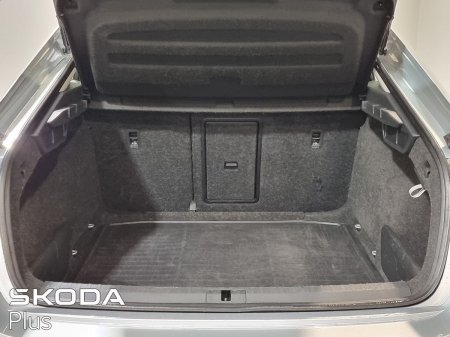 2022 Skoda Octavia - photo 10