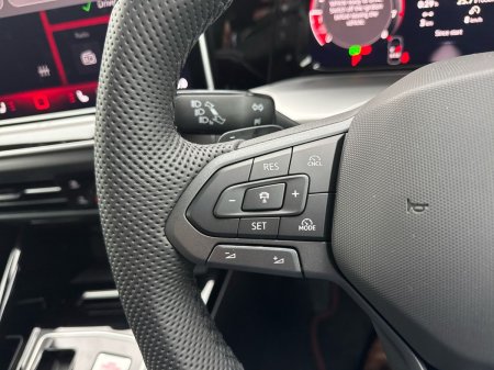 2026 Volkswagen Golf - photo 18