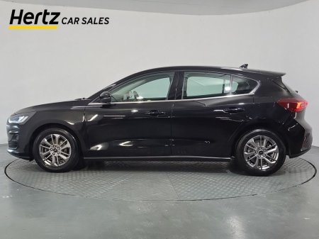 2023 Ford Focus - photo 2