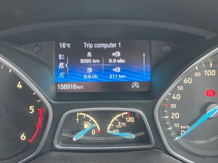 2016 Ford Focus - photo 10