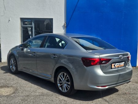 2016 Toyota Avensis - photo 3