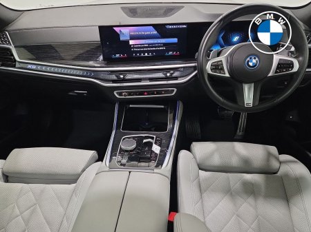 2025 BMW X5 - photo 4