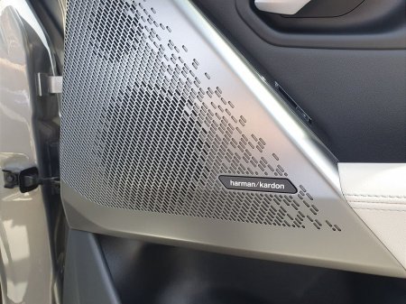 2026 BMW 5-Series - photo 24