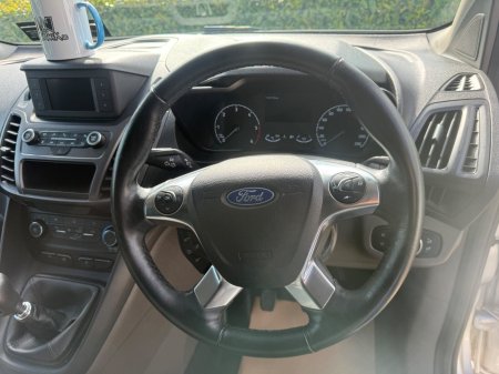 2022 Ford Transit Connect - photo 12