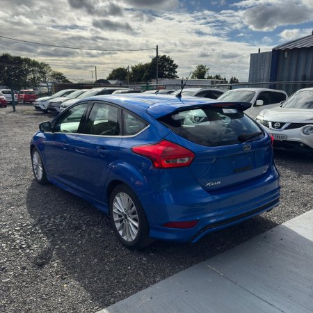 2015 Ford Focus - photo 6