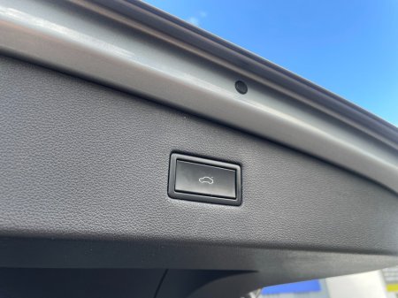 2020 Volkswagen Tiguan - photo 7