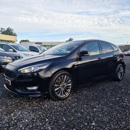 2016 Ford Focus - photo 6