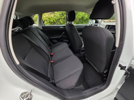 2019 Volkswagen Polo - photo 9