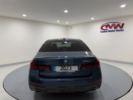 2023 BMW 5-Series - photo 6
