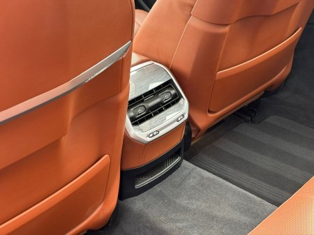 2024 BMW i7 - photo 24