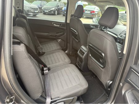 2017 Ford Galaxy - photo 8