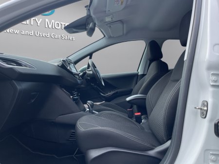 2018 Peugeot 208 - photo 16