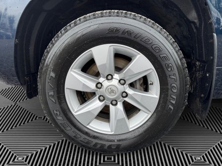 2018 Toyota Land Cruiser - photo 9