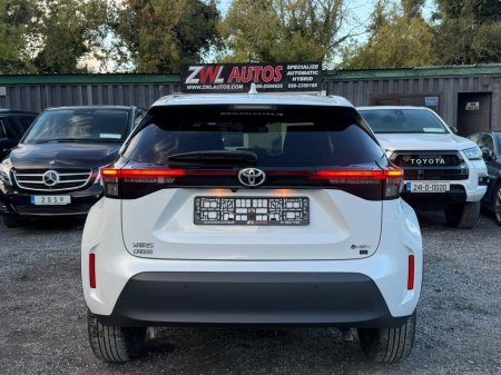 2024 Toyota Yaris Cross - photo 8