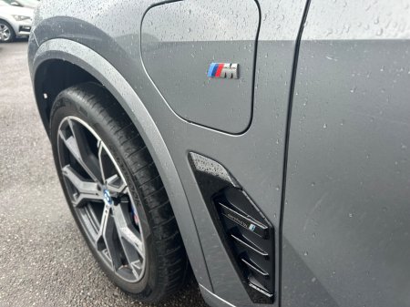 2023 BMW X5 - photo 7