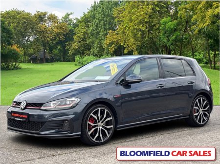 2019 Volkswagen Golf - photo 3