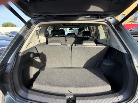 2020 Volkswagen Tiguan - photo 15