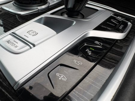 2020 BMW 7-Series - photo 27
