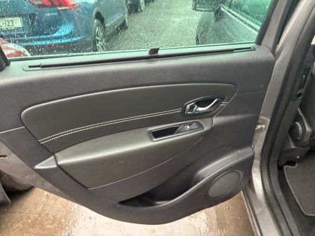 2015 Renault Grand Scenic - photo 21