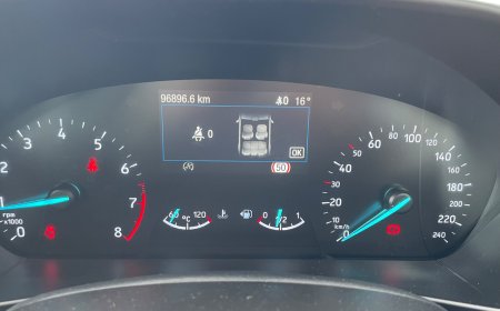 2020 Ford Focus - photo 17
