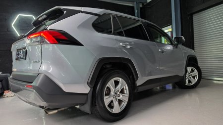 2019 Toyota RAV4 - photo 8