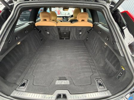 2019 Volvo V90 - photo 42