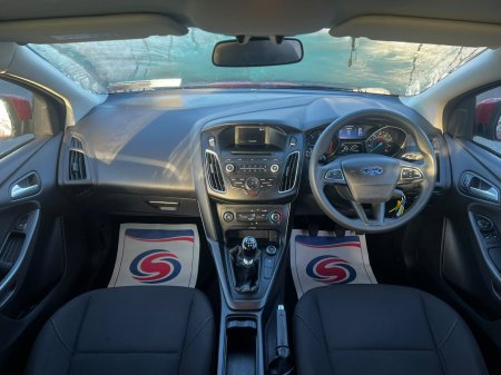 2015 Ford Focus - photo 8
