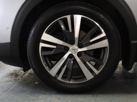 2022 Peugeot 5008 - photo 12