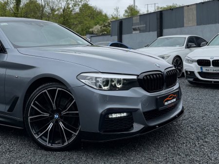 2020 BMW 5-Series - photo 4