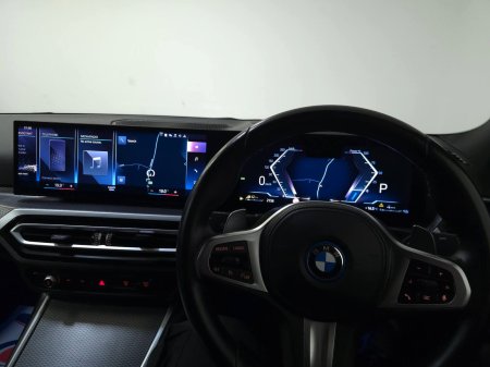 2023 BMW 3-Series - photo 26