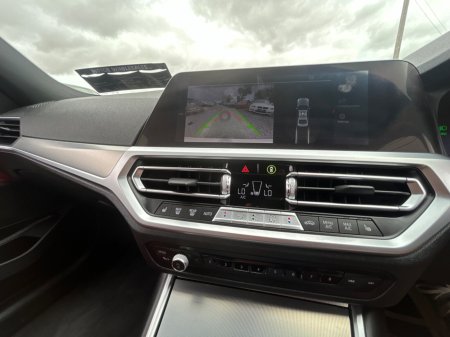 2022 BMW 3-Series - photo 36