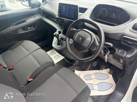 2023 Peugeot Partner - photo 9