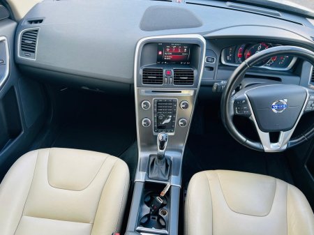 2016 Volvo XC60 - photo 16